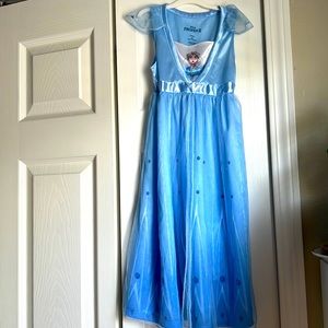 Xs/5t little girls Frozen II Anna nightgown